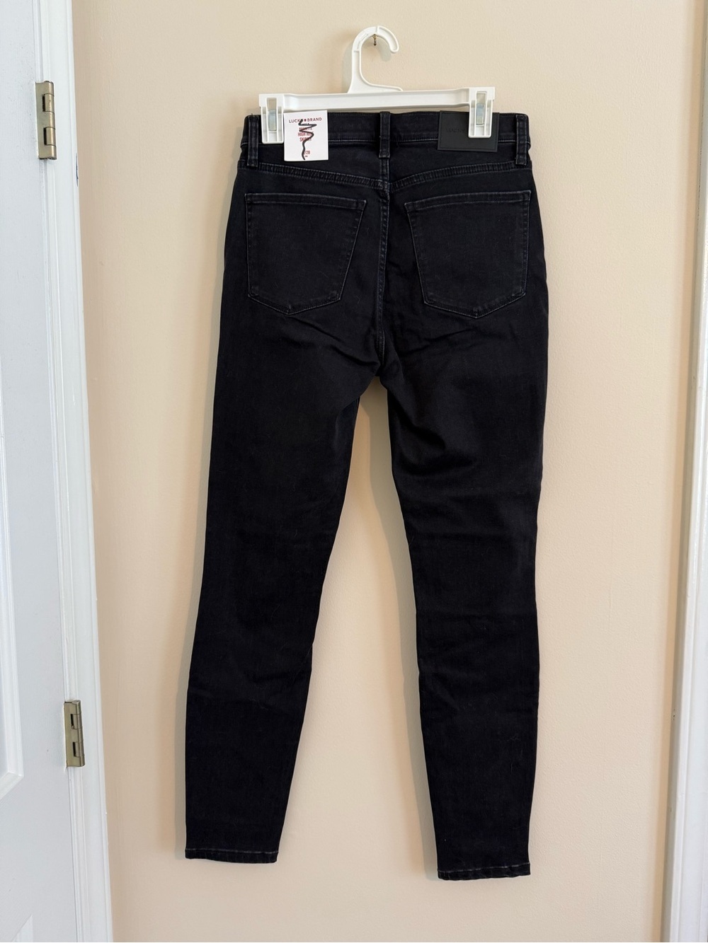 NWT Lucky Brand High Rise Bridgette Skinny // Black // Women’s 6/28 Long - Picture 4 of 14